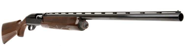 Remington 1100-LW Semi Automatic 12 Gauge.