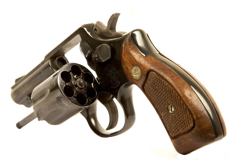 deactivated_smith_and_wesson_357_magnum