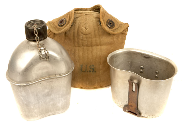 WWII D-Day Era US  Water Canteen & Cup with cover