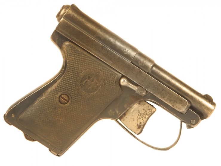 Deactivated WWII Era French Le Français pistol No1 model 802
