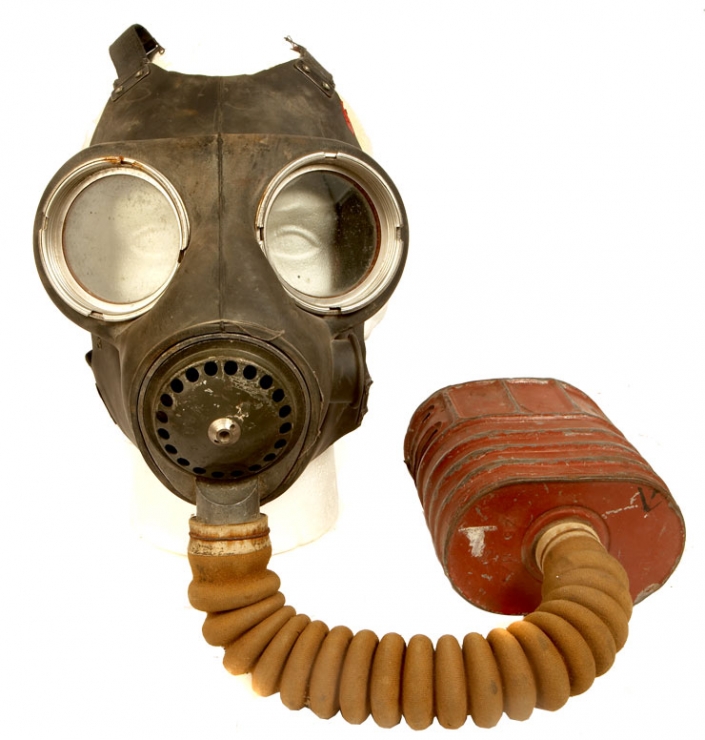 WWII British Military Gas Mask