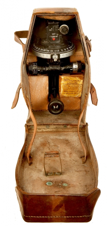 A Second World War British Artillery No9 MK1 Dial sight with original case.