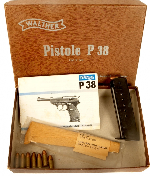 Walther P38 Box with accessories