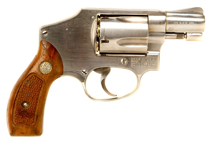 Deactivated Smith & Wesson Model 640