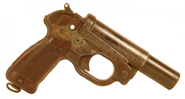 Deactivated WWII German LP-42 flare / signal pistol.