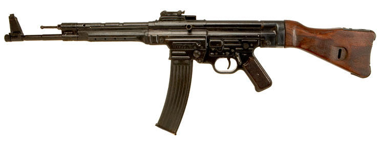 Deactivated Old Spec WWII MP44 Assault Rifle